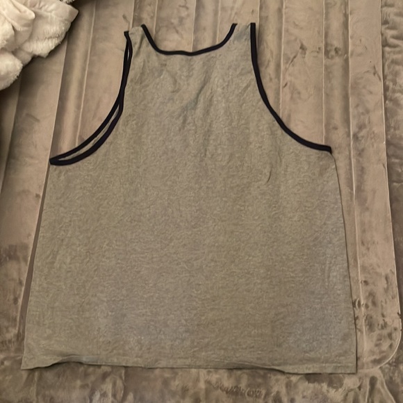 Men’s grey tank top - Picture 2 of 2